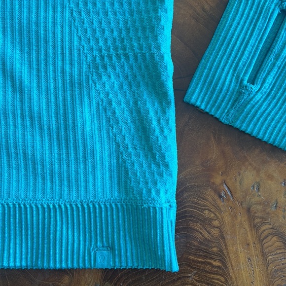 Lululemon Long Sleeve Shirt, Turquoise - Picture 9 of 12